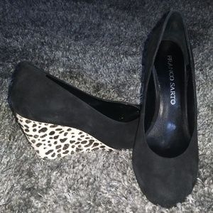 Suede Wedge Round Toe Shoe
